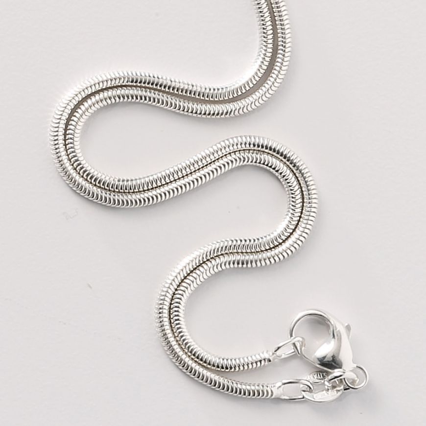 Minimal Snake 925 Silver Chain - Valentine's Gift – Zavya